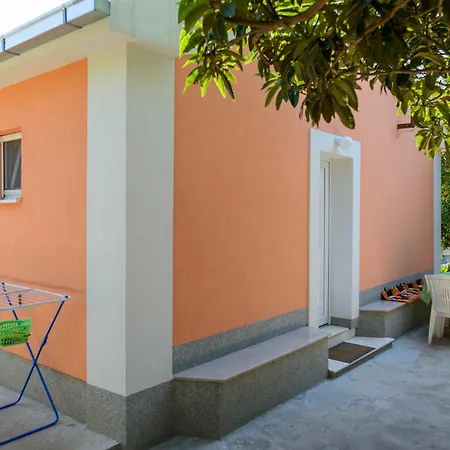 Dom wakacyjny House Mirjana